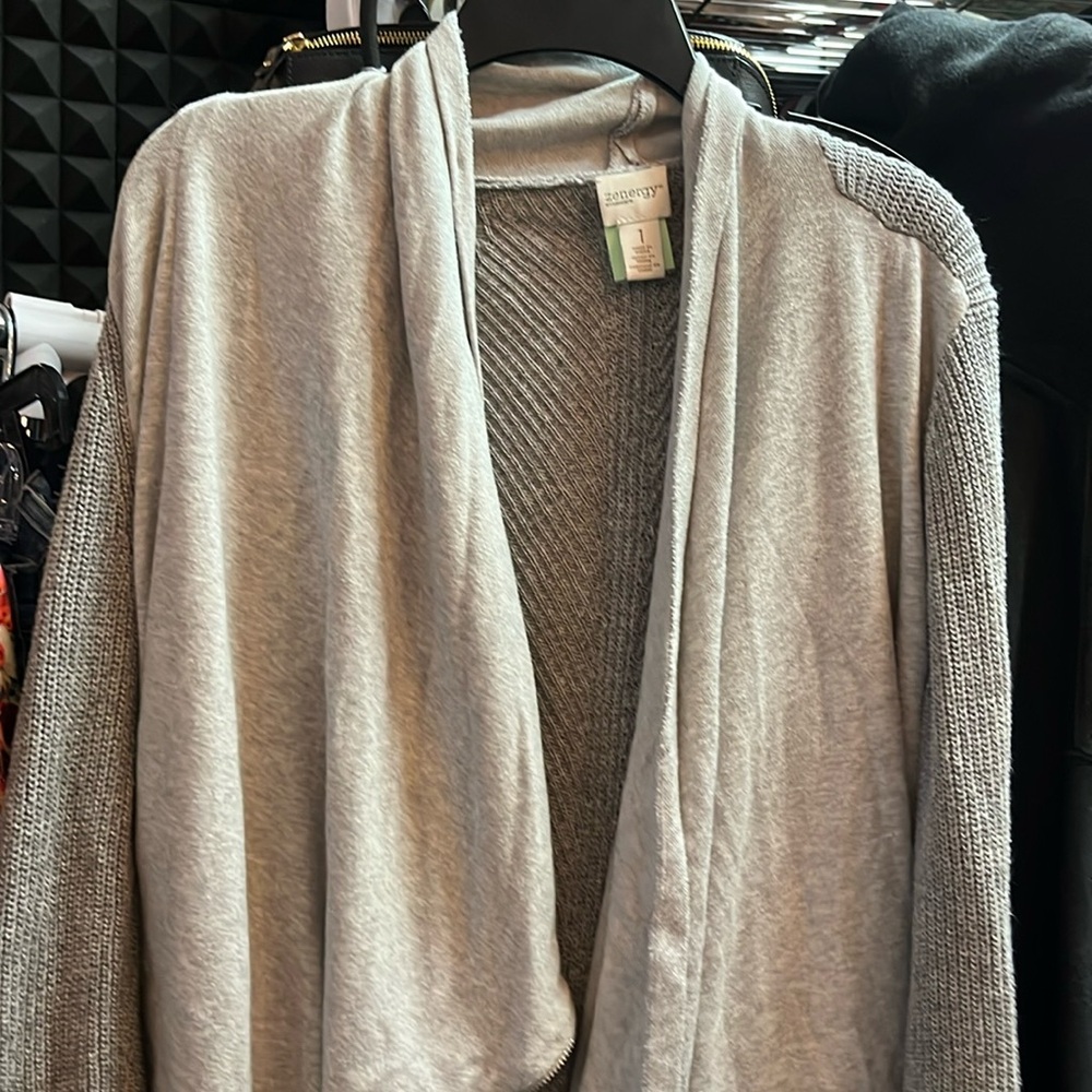 Chico's Zenergy Cozy Cardigan Women's Size 1